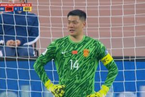 开云娱乐中心-澳洲解说：无法理解王大雷怎么一手接这个球，身体状态如此"放松"