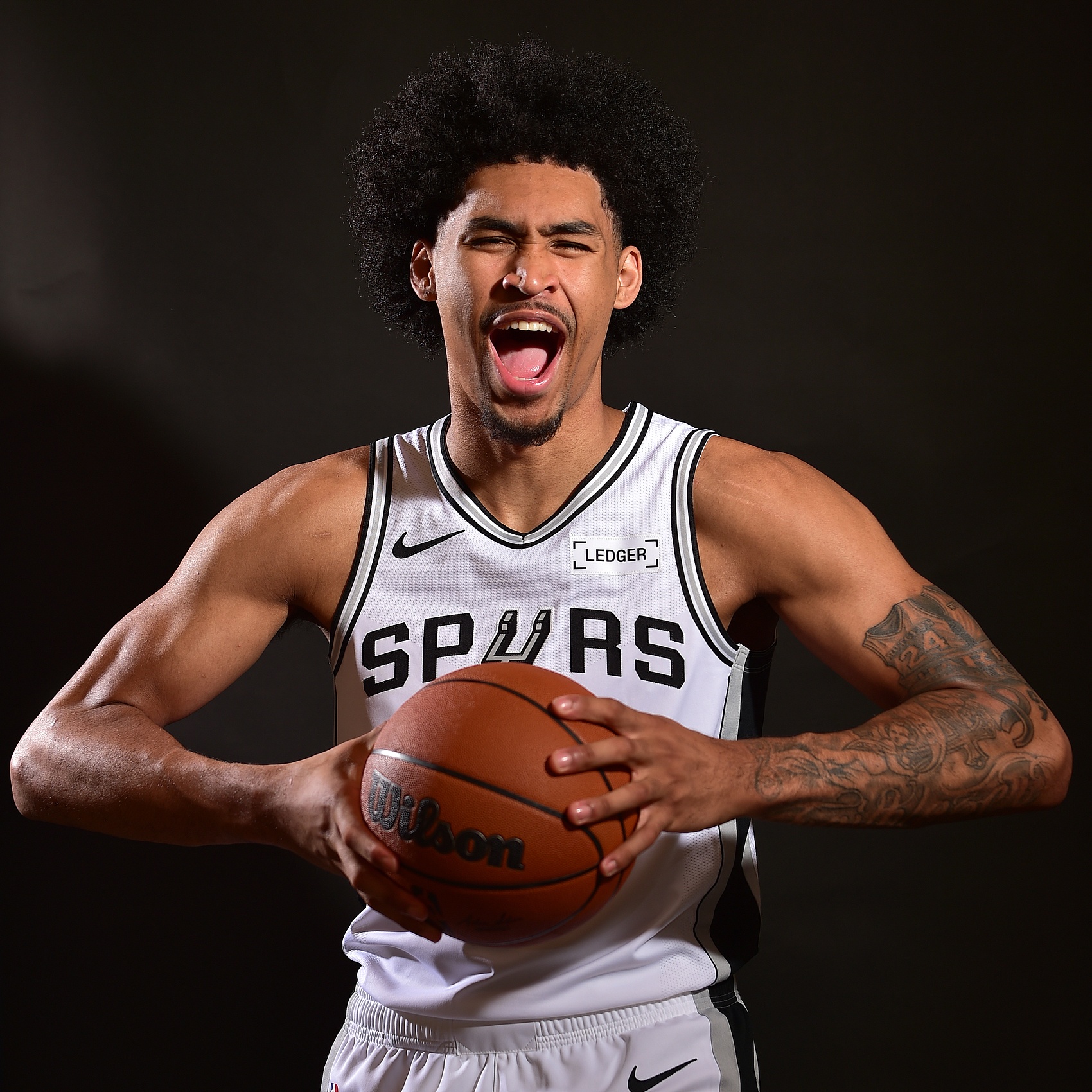 状元VS榜眼！美记：哈珀今天将出战与独行侠的夏联 有时间限制