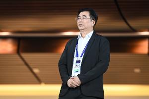 开云官网入口-北青：U22国足今天上午重返训练场，足协主席宋凯到场督军